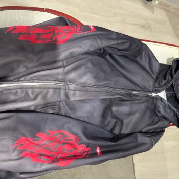 Baronov Ürünü Fotoğraflarla Uyuşmuyor, İade Talebi Cevapsız