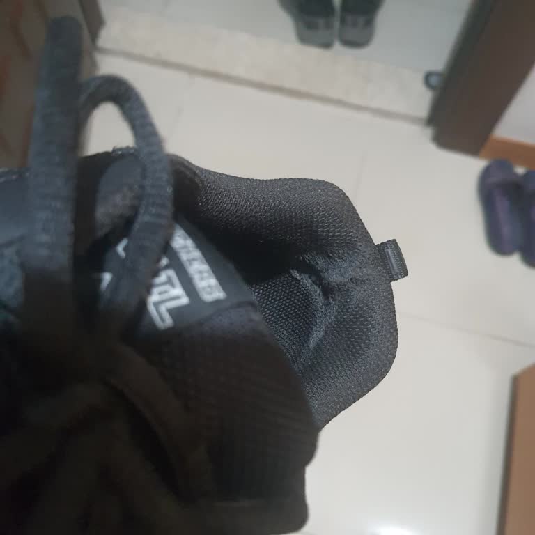 Skechers Ayakkabısında Erken Tendon Yıpranması Ve Değişim Talebi