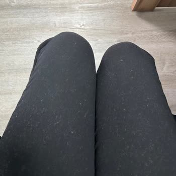 Pantolon Tüy Ve Toz Toplayarak Kullanılamaz Duruma Geldi İade Talep Ediyorum