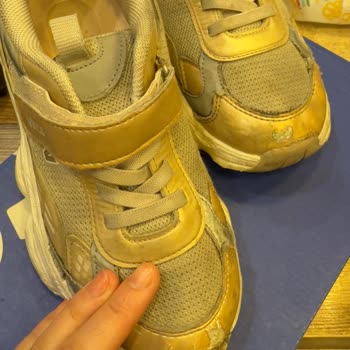 Vicco Çocuk Ayakkabısında Yapışkan Sorunu Ve İlgisiz Müşteri Hizmetleri