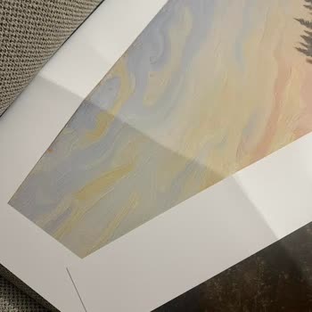 Kırık Posterler Ve Cevapsız Müşteri Hizmeti