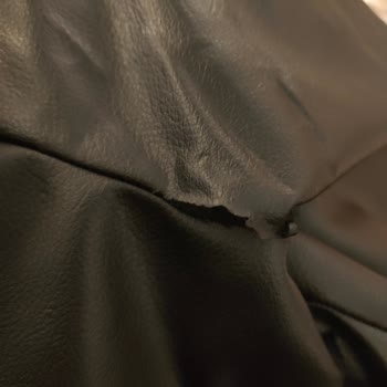 Ayıplı Deri Mont İçin İade Talebi Ve Şikayet