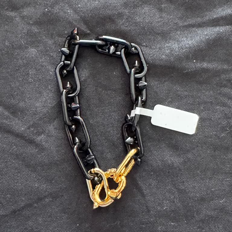 Muffgem’in Etiket Tartışması Nedeniyle İade Reddi Ve Tam Geri Ödeme Talebi