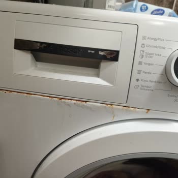 Bosch Çamaşır Makinesinde Hızlı Paslanma Ve Değişim Talebi
