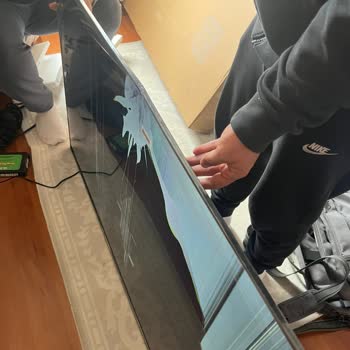 Hepsiburada’da Kırık TV Değişim Sürecindeki Çelişkili Ve Uzayan Hizmet