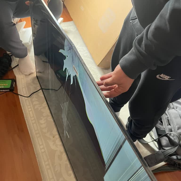 Hepsiburada’da Kırık TV Değişim Sürecindeki Çelişkili Ve Uzayan Hizmet