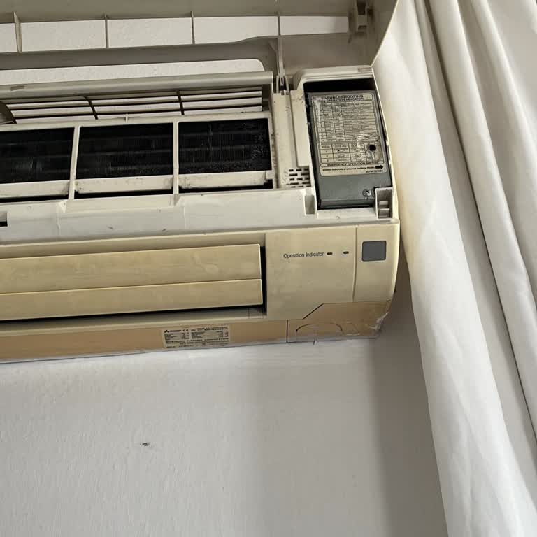 Düşük Voltaj Nedeniyle Klimamızın Kartı Yandı Ve 5 Bin TL Zarar Gördük