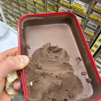 Torku Frema Çikolatalı Krema Sertleşti, Son Kullanma Tarihi Geçmemiş