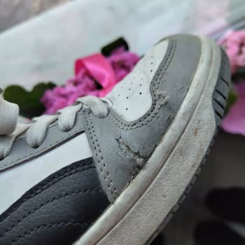 In Street Kısa Sürede Kenar Açılan Puma Ayakkabısının Değişim Reddi