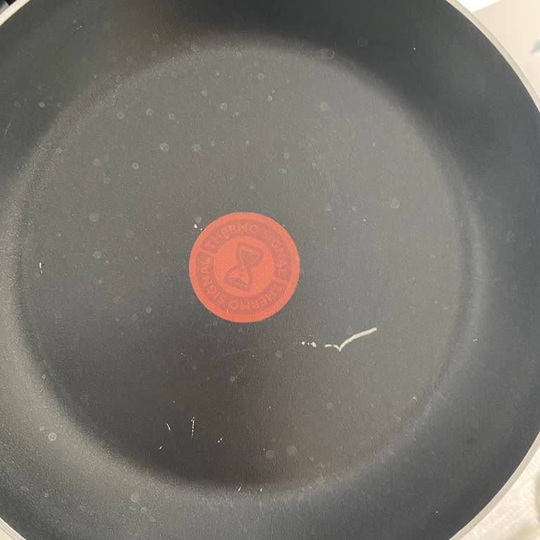 Tefal Titanium Tavada Kaplama Çabuk Çöktü, Garanti İstiyorum