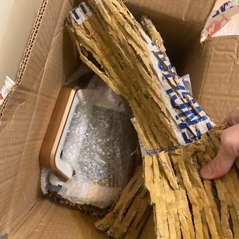 Tamir Edilmeden Geri Gönderilen Çaycı Ve Eksik Parçalar