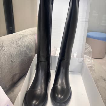 Denediği Çizme Deforme Olduğu Gerekçesiyle İade Reddedildi