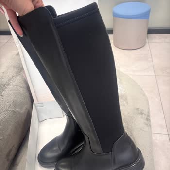 Denediği Çizme Deforme Olduğu Gerekçesiyle İade Reddedildi