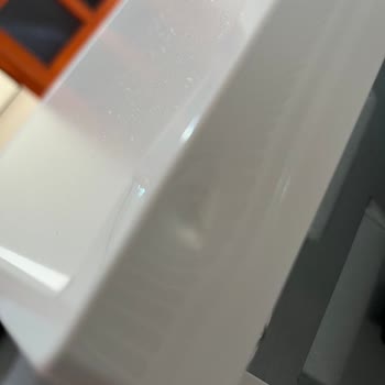 Kırık Üst Kapaklı Kurutma Makinesi İçin Acil Parça Değişimi Ve İletişim Sorunları