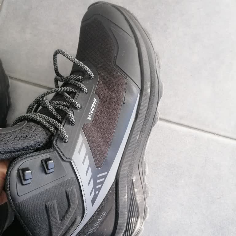 FLO Mağazasındaki Lumberjack Botunda Astar Katlanması Ve Değişim Talebimin Reddedilmesi