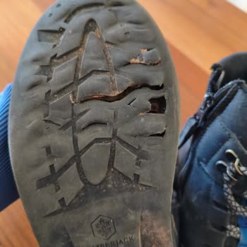 Lumberjack Çocuk Botu 3 Ayda Yırtıldı, Değişim Ve İade Reddi