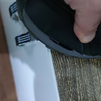 MP Ayakkabıları 3 Ay Sonra Ayakkabının Ön Yan Kısımlarından Yapıştırmaları Açılmaya Başladı!