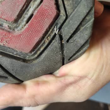 Derimod Ayakkabım Yağmurda Su Aldı Ve Müşteri Hizmetleri Çözüm Sunmadı!