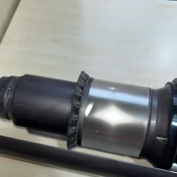 Dyson V10 Süpürgenin Çekim Gücündeki Sürekli Düşüş Ve Hasarlı Ürün Değişim Talebi