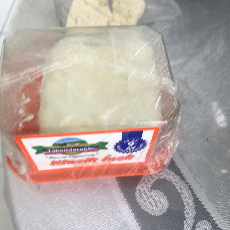 Bozuk Gelen Peynir İçin İade Talebi