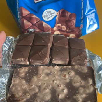 Eti Çifte Kavrulmuş Çikolata Beyazlaşmış Ve Bozulmuş