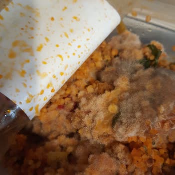 Küflü Kısır Ve Müşteri Desteği Yokluğu