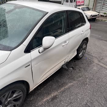 Tiktak Kiralanan Aracın Çarpması Ve Sorumluluk Reddi