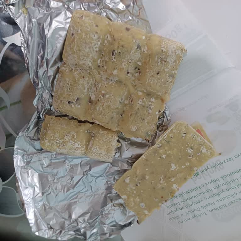 Tarih Geçmemiş Baklava Çikolatası Bozulmuş Ve Tadından Memnun Değilim