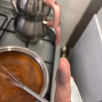 IKEA Çelik Çırpma Telinde Renk Geçmesi Sağlık Endişesi Ve İade Talebi