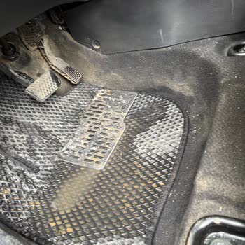 Araca Uyumlu Olmadığını Gösteren Yanıltıcı Paspas Reklamı