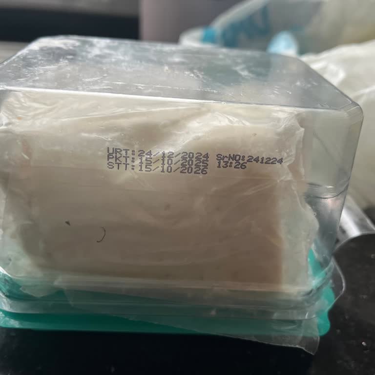 Soğuk Zinciri Bozulmuş Ezine Peyniri Satışında Gıda Güvenliği İhlali