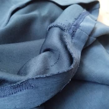 Kalitesiz Eşofman Takımı 2 Ayda Tiftik, Mağaza Yardımcı Olmadı