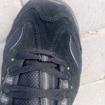 Skechers Ayakkabım Üç Ayda Kırıldı, Garanti Reddi