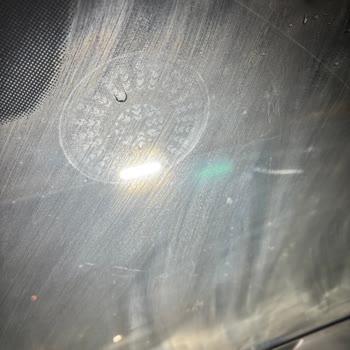 Sıfır Skoda Fabia Camlarındaki Vakum İzleri Kabul Edilemez Görüş Sorunu