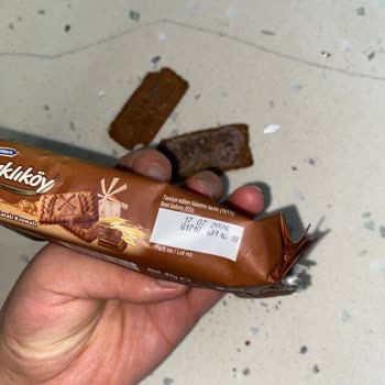 Küflü Ülker Saklıköy Bisküvi Ürünü İçin Ciddi İnceleme Talebi