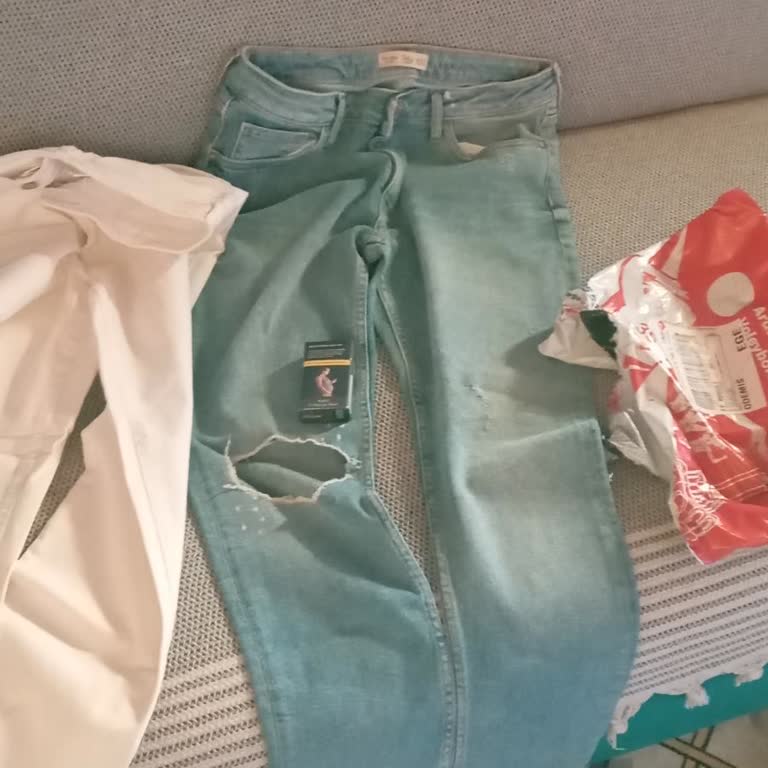 Kargopantolon.site Hem Yanlış Hem De Eksik Ve Kullanılmış Ürün Gönderilmesi