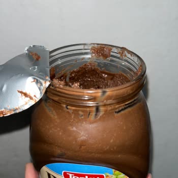 Torku Banada Kakaolu Fındık Kreması: Pütürcüklü Doku Ve Çikolata Tadı Yok