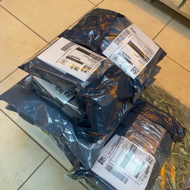 Hepsijet Manisa Merkez Şubesinde Kargo Alımının Sürekli Gecikmesi Mağaza Puanını Düşürüyor