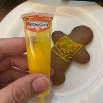 Dr. Oetker Glazür Erimedi, Talimatlara Uygun Kullanıma Rağmen