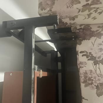 Kelebek Mobilya Teslimat Servisi Koltuğu Kırdı, Müşteri Hizmetleri Yanıt Vermedi