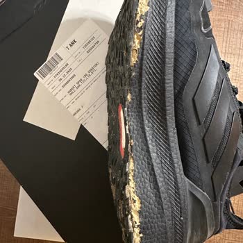 Adidas Ultraboost GTX Taban Erimesi Ve Garanti Reddi