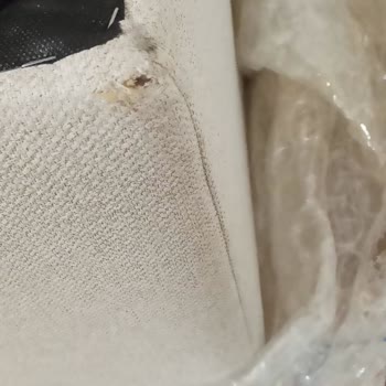 Teslimat Gecikmesi, Yanlış Ürün Ve Hasarlı Köşe Takımı İçin Acil Çözüm Talebi