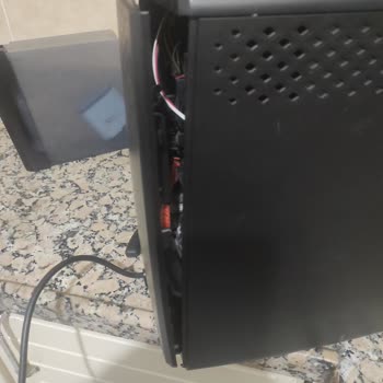 Teknosa Kahve Makinesi Tamir Edilmedi Ve Kirli Gönderildi