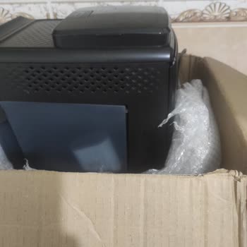 Teknosa Kahve Makinesi Tamir Edilmedi Ve Kirli Gönderildi