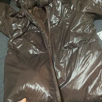 Zara Çocuk Şişme Montu İlk Yıkamada Sönmüş Ve Rengi Solmuş