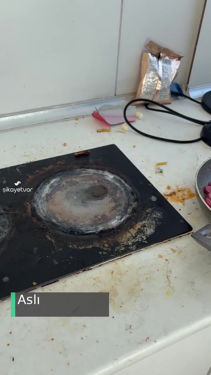 Yakın Doğu Üniversitesi Temizlik Problemi videonun kapak resmi