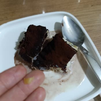 A101 Şubesinde Yabancı Cisimli Soğuk Baklava Ve Hijyen Endişesi