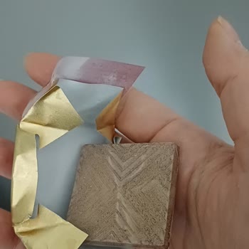 Bozulmuş Çikolata Ve Müşteri Hizmetlerinden Yardım Alamama