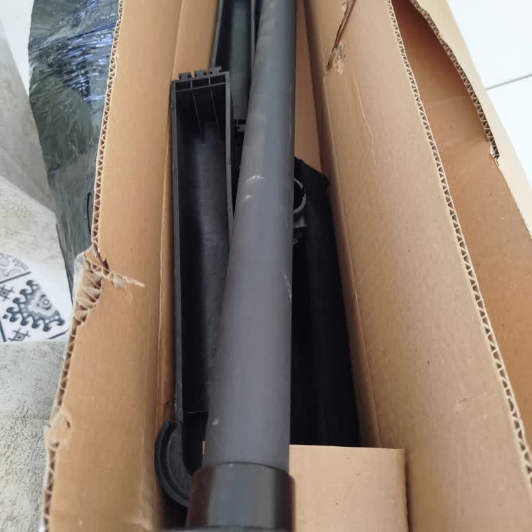 Görselde Gri, Teslimatta Siyah: Tekrarlayan Renk Hatası Ve Müşteri Hizmetleri Çözüm Eksikliği