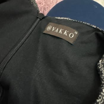 Tek Kullanımda Dikiş Hatası Yırtılan Elbise İçin Ücretsiz Tamir Ve Değişim İsteği